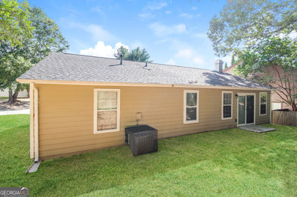 3 bedroom 2 bath house in Lithonia, GA 30058 - $1650